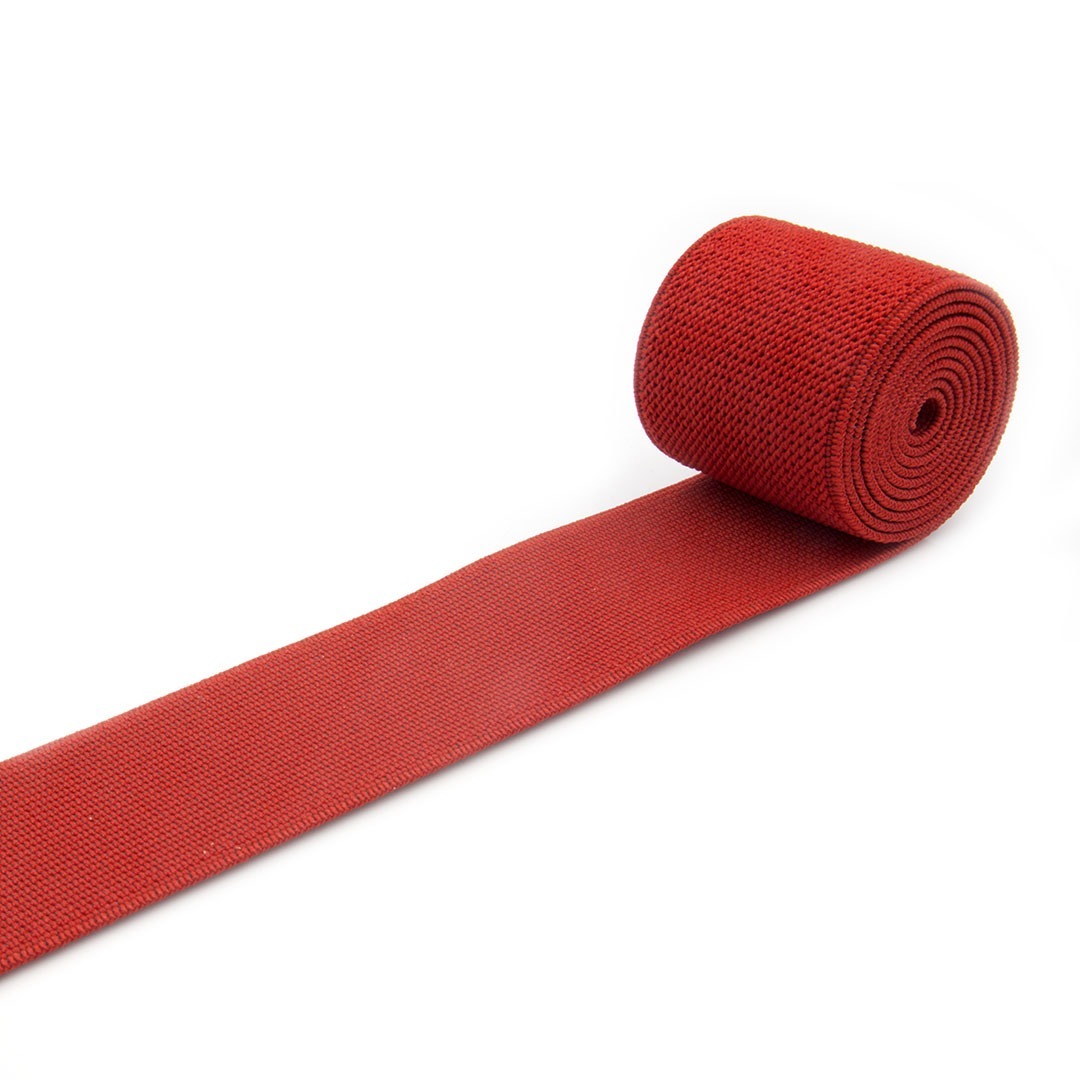 Guma tkana w kolorze czerwonym do obuwia i wyrobów technicznych.