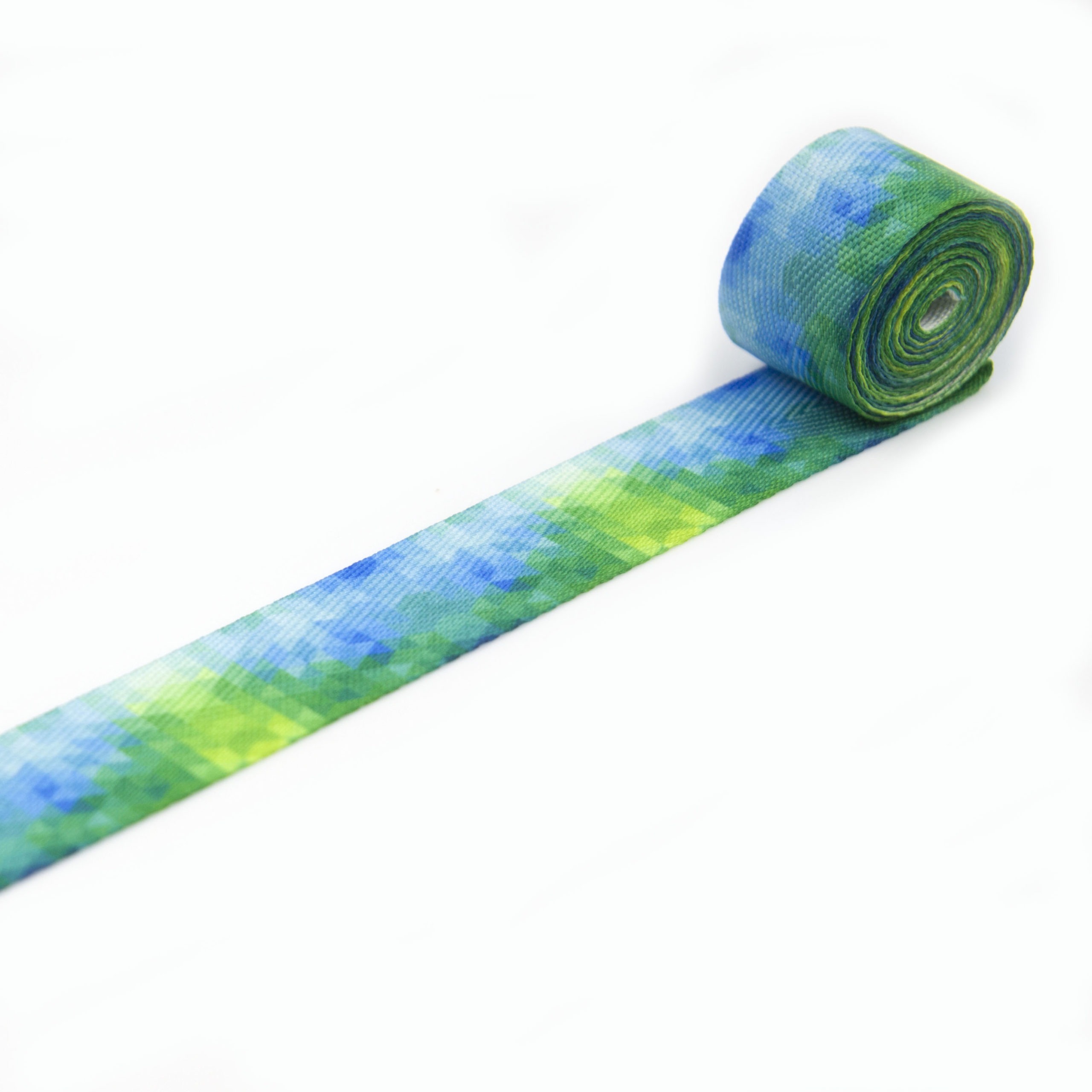 Lamówka tkana jodełka drukowana w kolorowy wzór do odzieży i tkanin dekoracyjnych.
